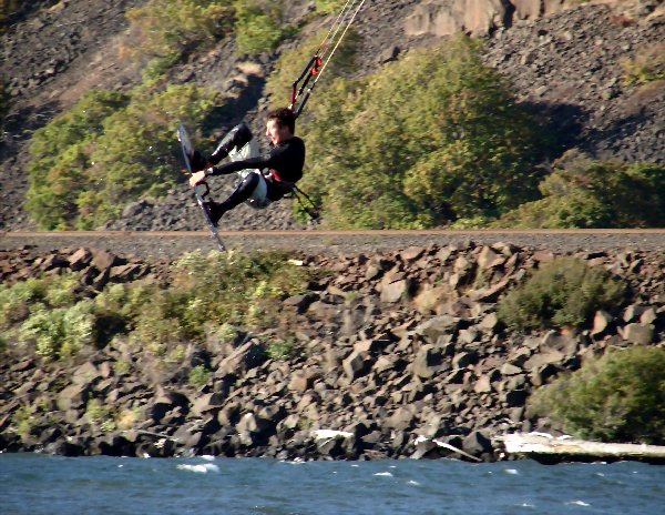 Tuck grabs some rail @ Lyle - Photographer Sean Sherman