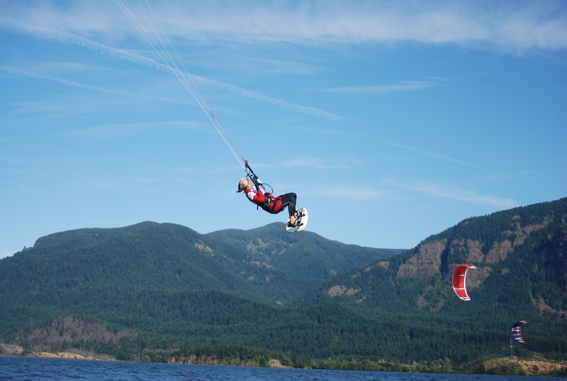 Carol throws a big back 360...