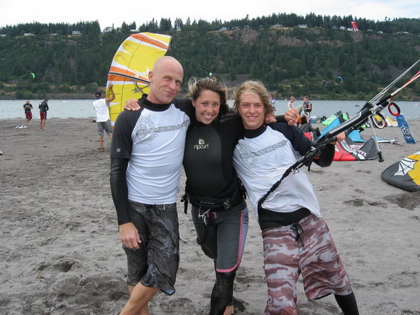 These guys are lucky. What a hottie.