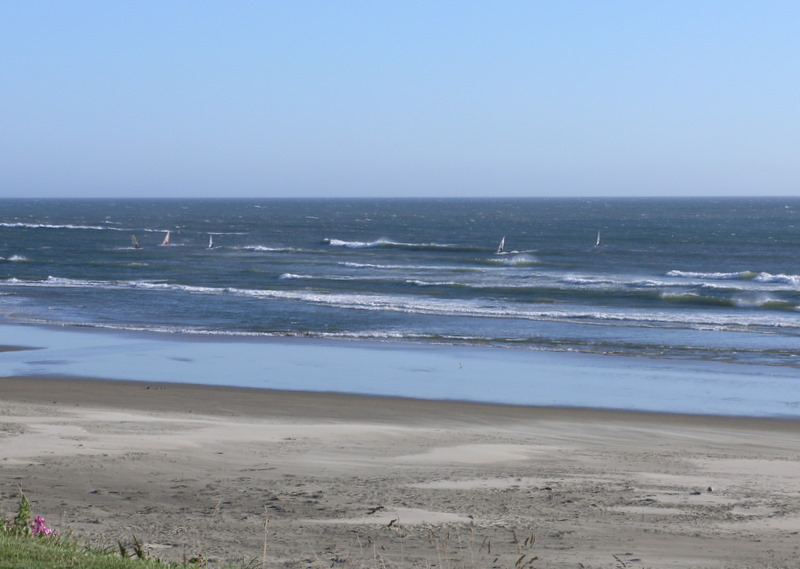 Windsmurfers tearing it up