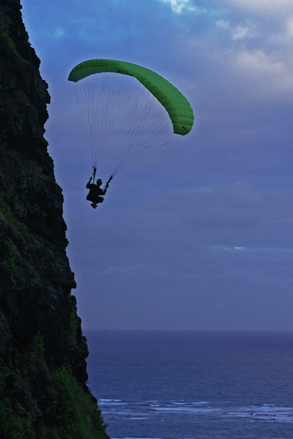 Soaring Kahana.  10m prototype Speed Wing in 26mph plus winds.  Super squally and over the top challenging...