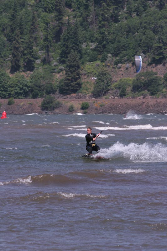 High wind is no problem for Seattle's Kim!